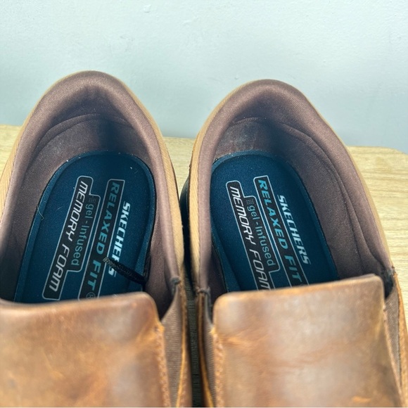 Skechers Glides Calculus Relaxed Fit Memory Foam Slip On Loafer Brown Leather 15 - Picture 5 of 7